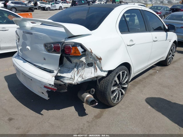 2015 Mitsubishi LANCER GT — фото 6
