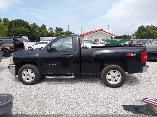 2013 Chevrolet SILVERADO 1500 LT photo 14