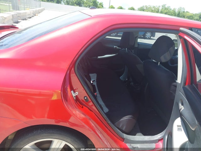 2013 Toyota COROLLA S photo 8
