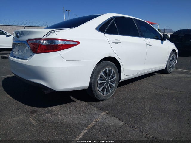 2016 Toyota CAMRY LE 照片 4