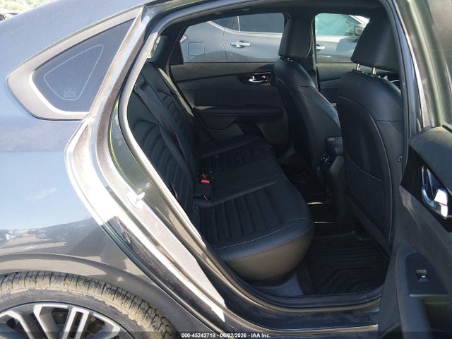 صورة 8 لـ 2022 KIA FORTE GT
