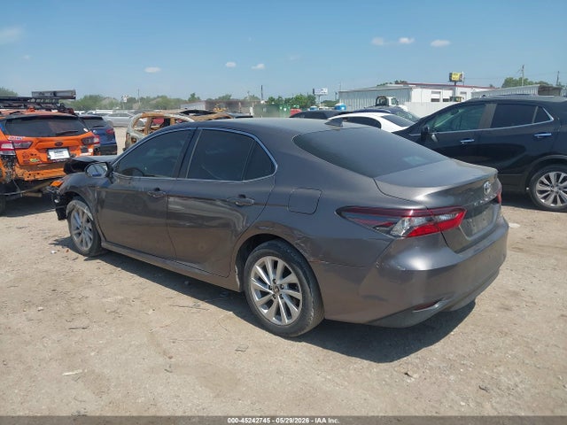 صورة مصغرة 15 لـ 2023 Toyota CAMRY LE