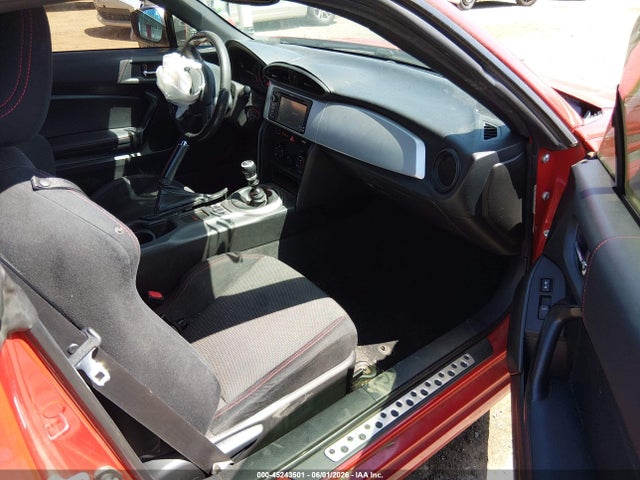 2014 Subaru BRZ PREMIUM — фото 5