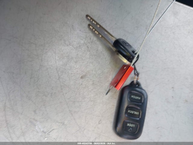 2003 Toyota MATRIX XR — миниатюра 11