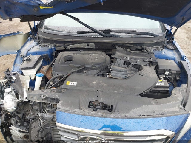2015 Hyundai SONATA LIMITED photo 10