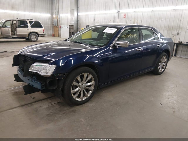 صورة 2 لـ 2016 Chrysler 300C AWD