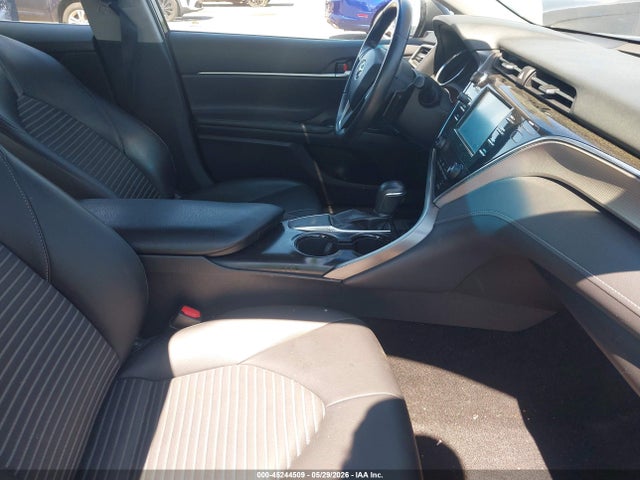 2018 Toyota CAMRY SE 照片 5