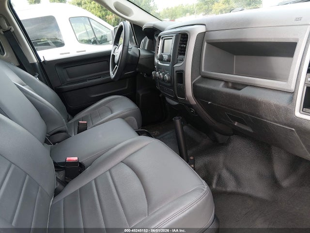 صورة 5 لـ 2018 RAM 1500 TRADESMAN 4X4 5'7 BOX
