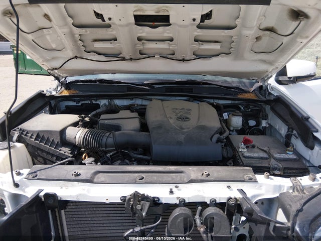 صورة 10 لـ 2023 Toyota TACOMA TRD SPORT