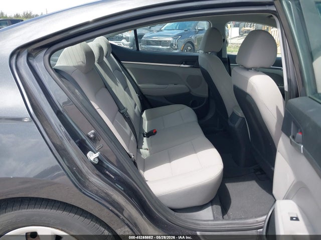 2020 Hyundai ELANTRA SE 照片 8