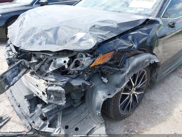 2023 Toyota CAMRY SE photo 6