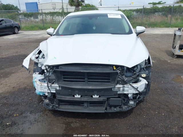 صورة مصغرة 12 لـ 2020 FORD FUSION SE