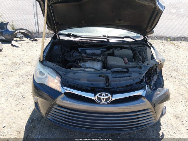 صورة 10 لـ 2016 Toyota CAMRY LE