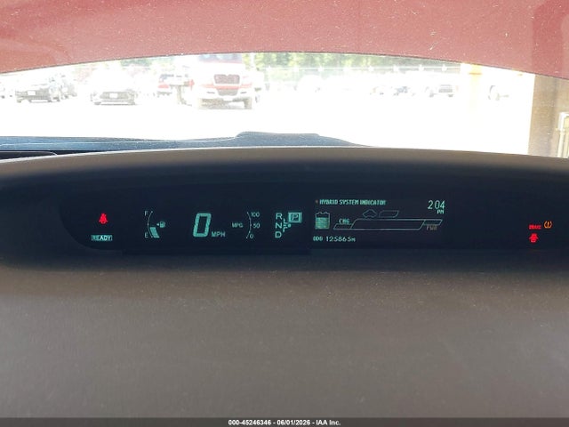 صورة 7 لـ 2014 Toyota PRIUS FOUR