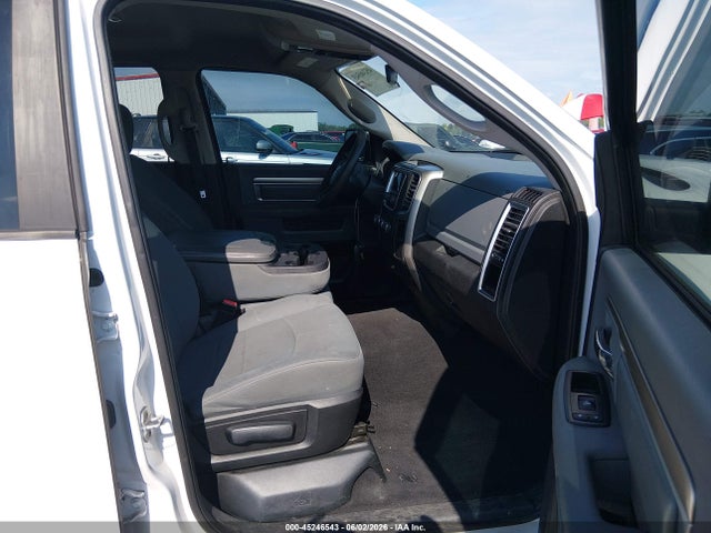 2013 RAM 1500 SLT — фото 5
