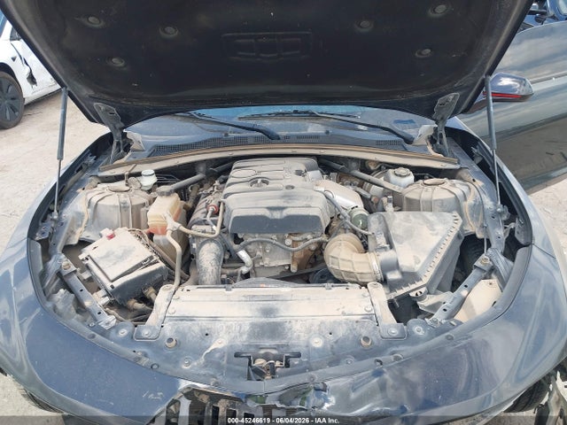 صورة 10 لـ 2021 Chevrolet CAMARO RWD 1LT