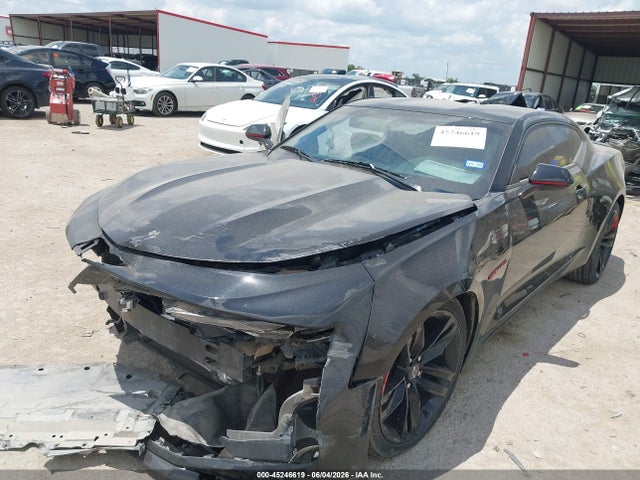 صورة 2 لـ 2021 Chevrolet CAMARO RWD 1LT