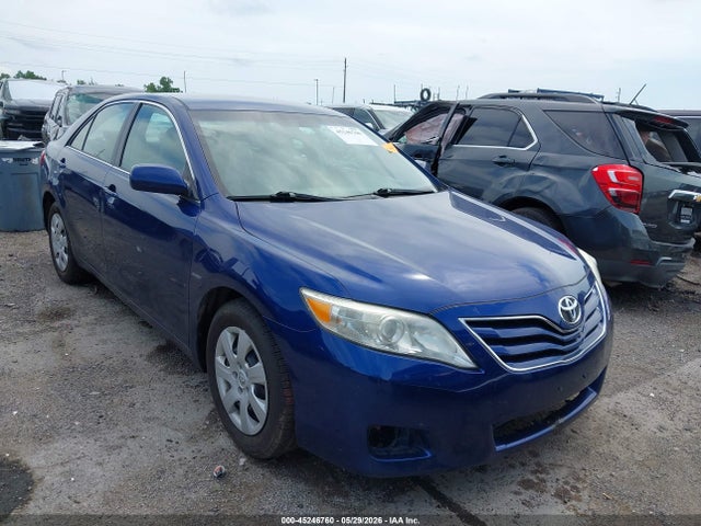 2010 TOYOTA CAMRY LE