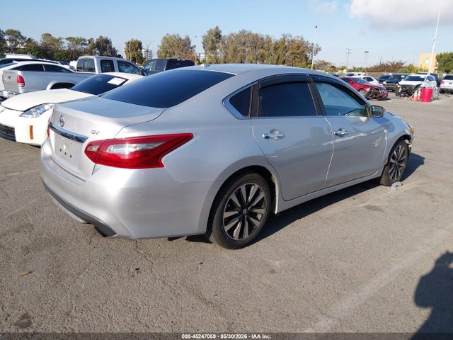 2018 Nissan ALTIMA 2.5 SV — фото 4
