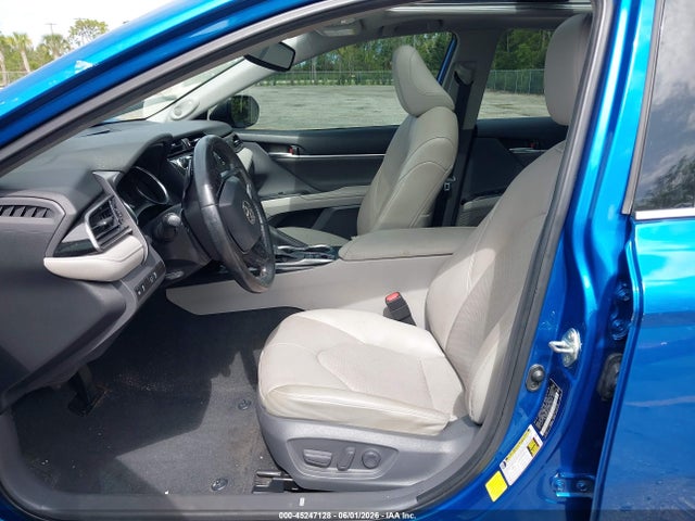 2020 Toyota CAMRY XSE photo 5