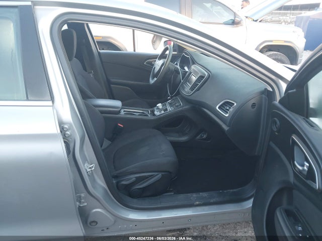 2015 Chrysler 200 LIMITED 照片 5