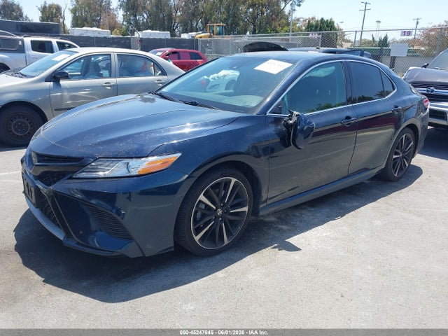 2020 Toyota CAMRY XSE — фото 2