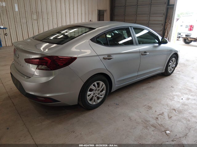 2020 Hyundai ELANTRA SE photo 4