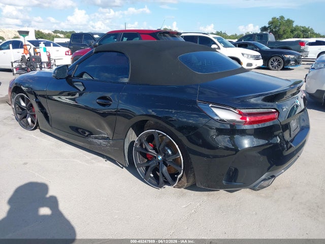 صورة 3 لـ 2025 BMW Z4 M40I