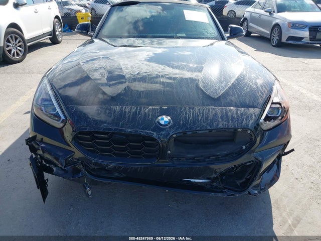 صورة 6 لـ 2025 BMW Z4 M40I