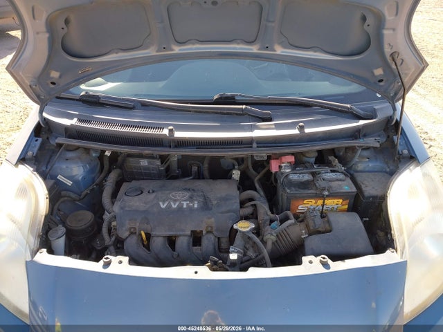 صورة 10 لـ 2011 Toyota YARIS