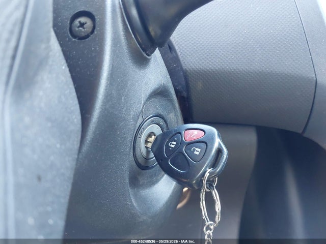 2011 Toyota YARIS thumbnail 11