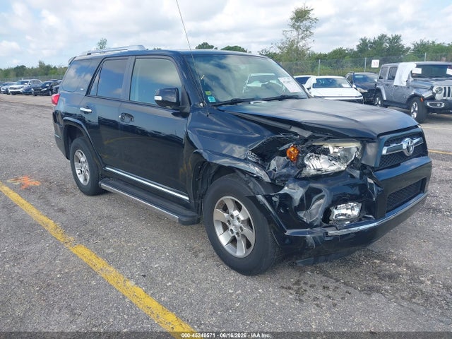 2013 TOYOTA 4R SR5