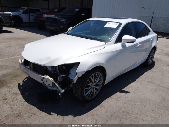 صورة 2 لـ 2015 Lexus IS 250