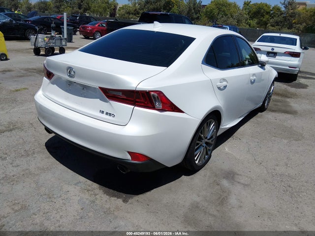 صورة 4 لـ 2015 Lexus IS 250