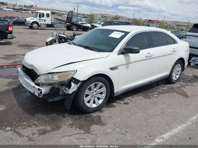 FORD TAURUS SE - 2