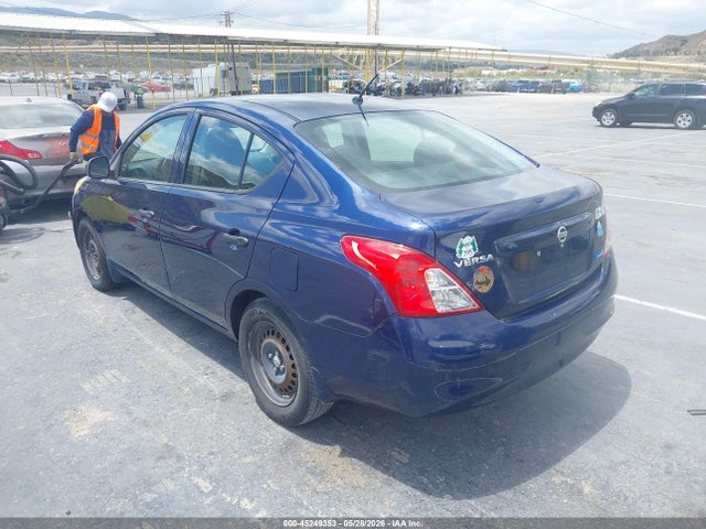 2013 Nissan VERSA 1.6 S 照片 3
