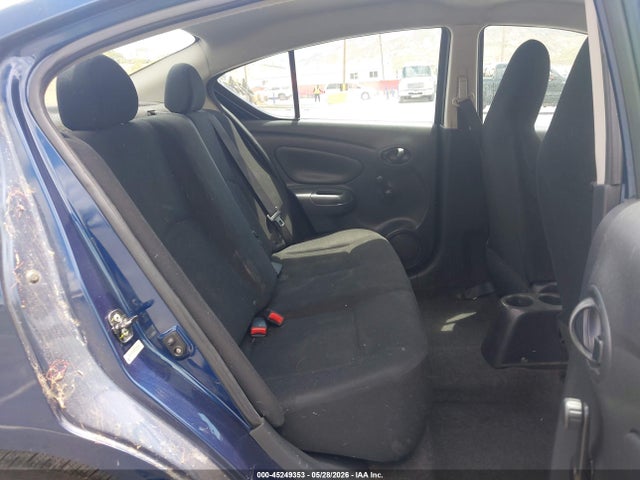 2013 Nissan VERSA 1.6 S 照片 8
