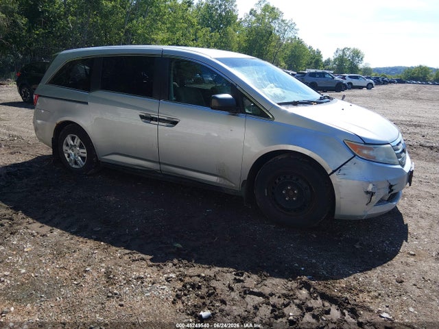 2012 HONDA ODYSSEY LX