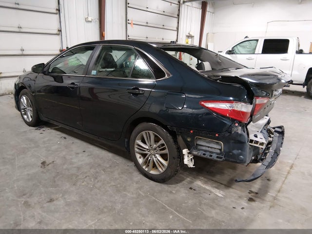 2016 Toyota CAMRY SE — фото 3