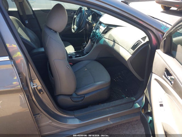 2011 Hyundai SONATA SE 照片 5