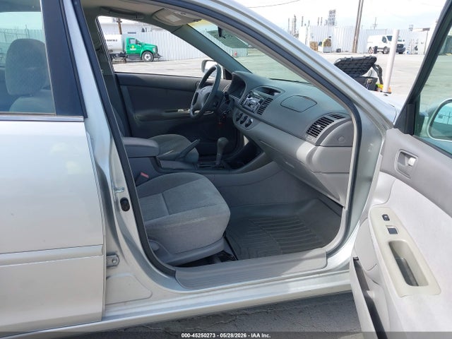 صورة 5 لـ 2002 Toyota CAMRY LE