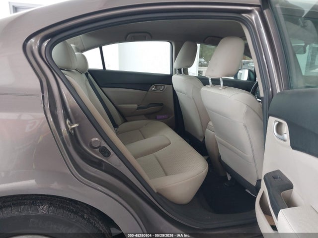2015 Honda CIVIC LX — фото 8
