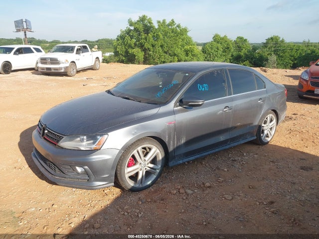صورة 2 لـ 2017 Volkswagen JETTA GLI