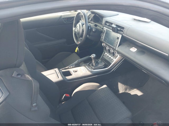 صورة 5 لـ 2022 Toyota GR86