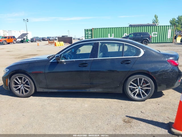 2019 BMW 330I — миниатюра 14