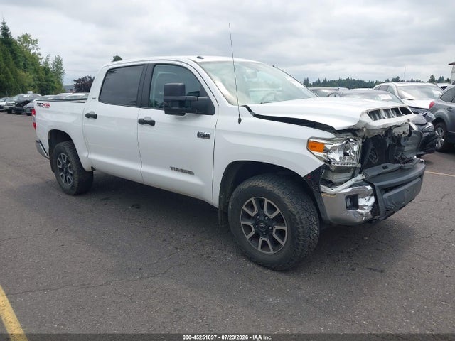 2016 TOYOTA TUNDRA SR5 5.7L V8