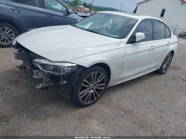 2018 BMW 330I XDRIVE photo 2