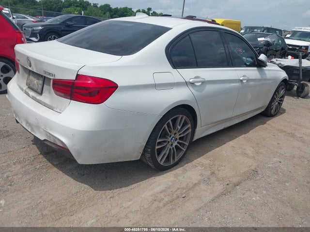 2018 BMW 330I XDRIVE photo 4