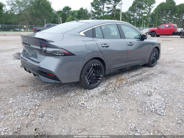 NISSAN SENTRA SR - 4