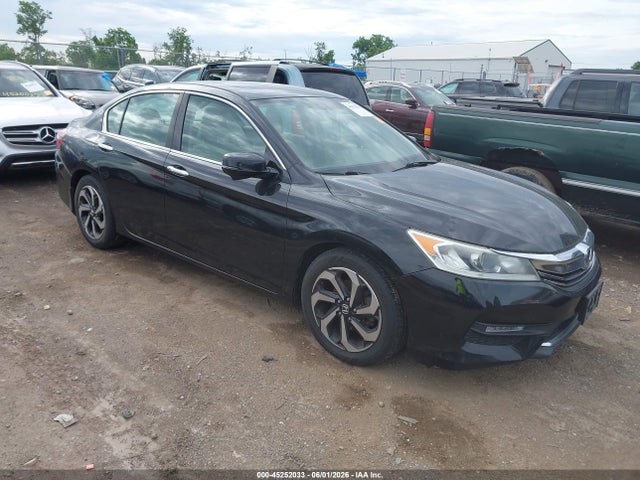 2017 HONDA ACCORD EX